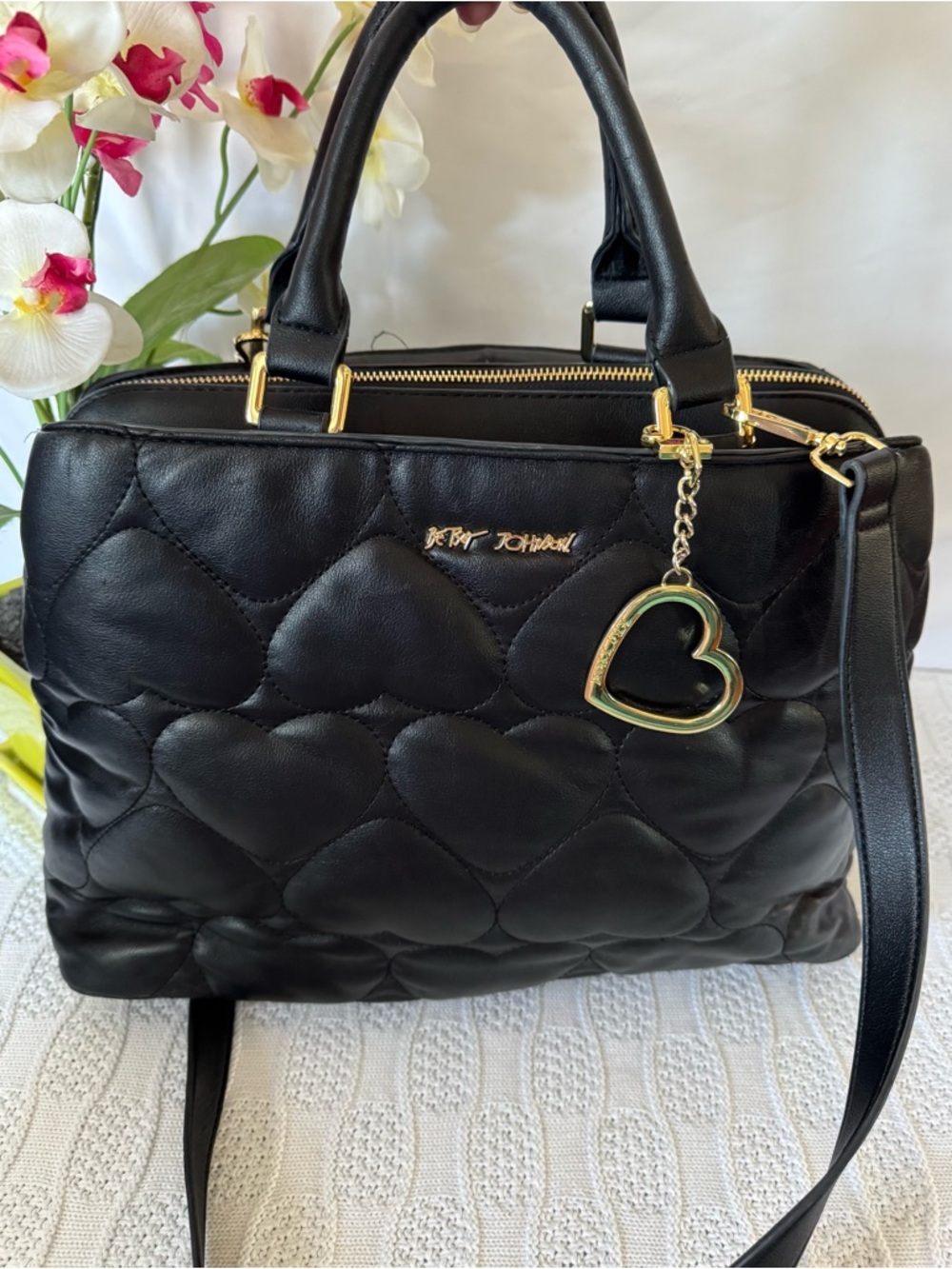 Betsey Johnson large quilted heart satchel